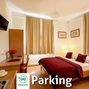 2* Apartmanhotel Maly