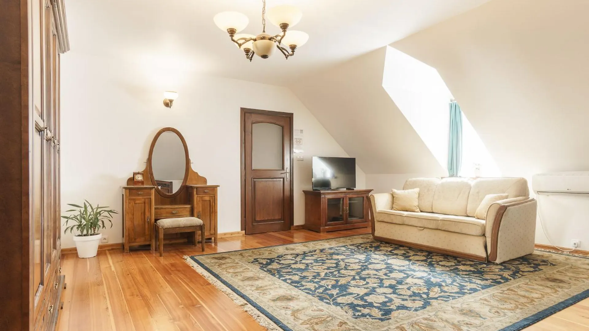 קרקוב Apartamenty W Dworku Cheval פולין