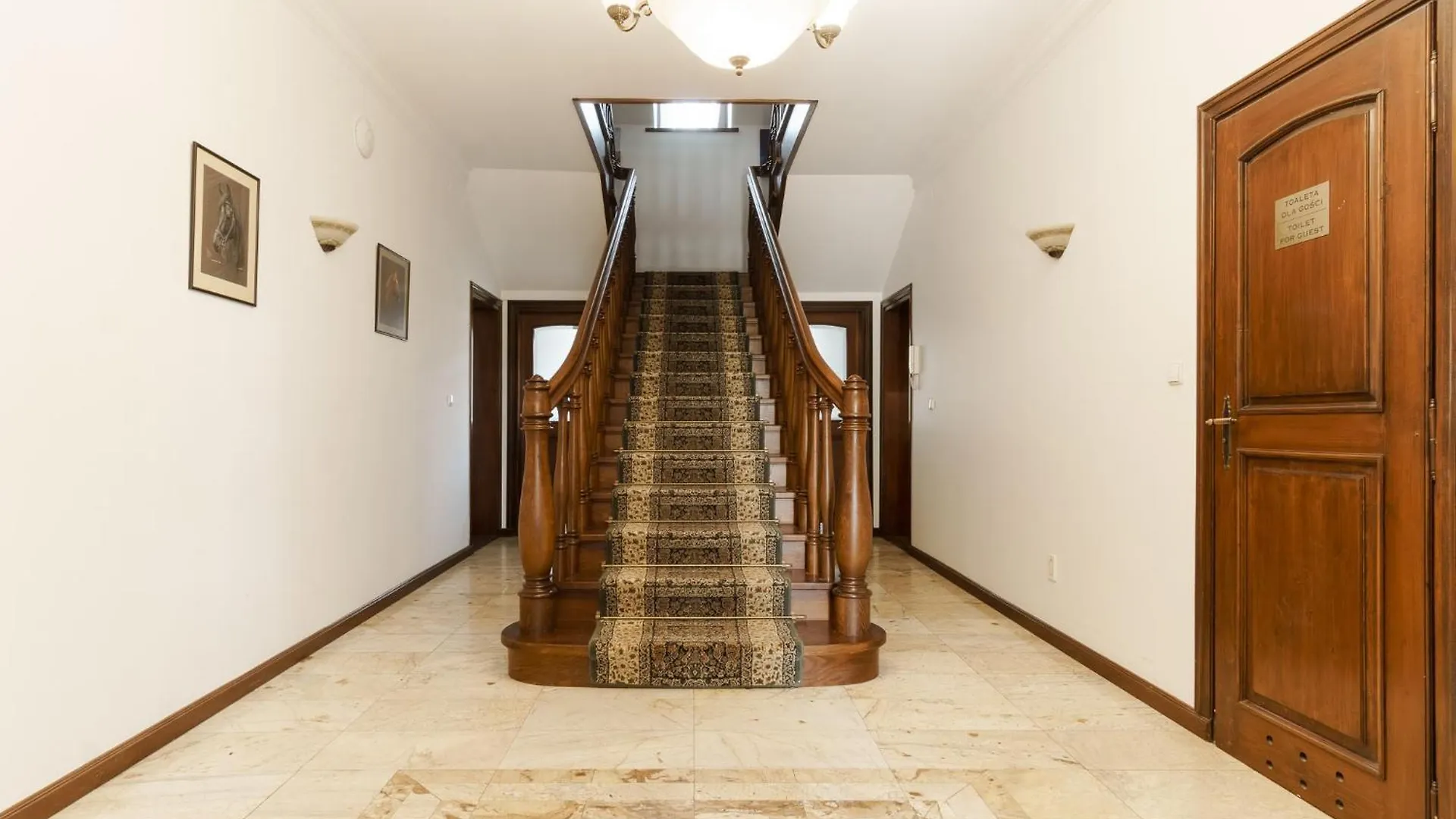מלון דירות קרקוב Apartamenty W Dworku Cheval